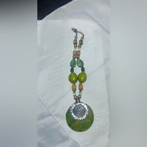 Green and Silver Pendant Necklace